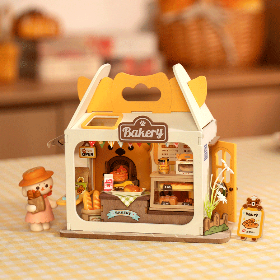 Teddy's Breadbox