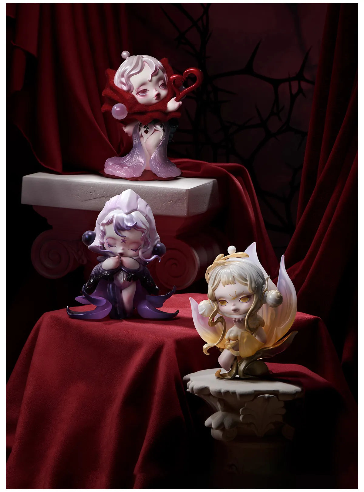 SKULLPANDA Petals in Four Acts figures